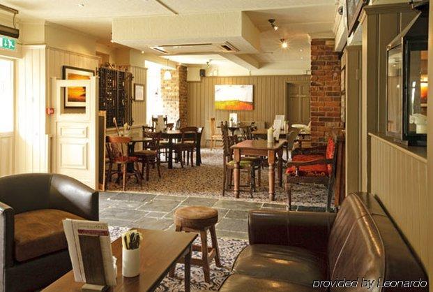 Raven Hotel By Greene King Inns Hook  Restaurant photo